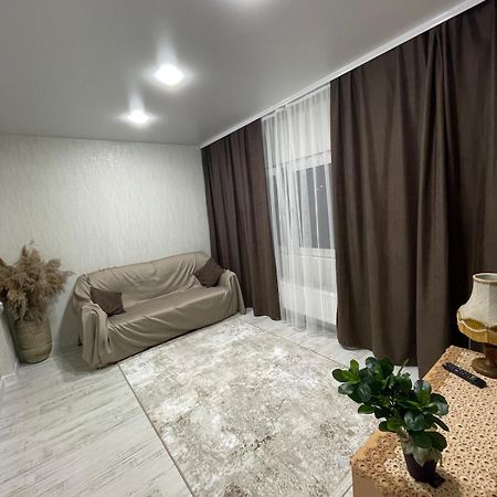 House - 2 Rooms Бельцы Экстерьер фото